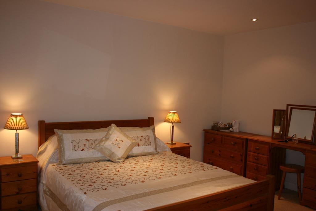 Torlands Bed and Breakfast Μονμάουθ Δωμάτιο φωτογραφία